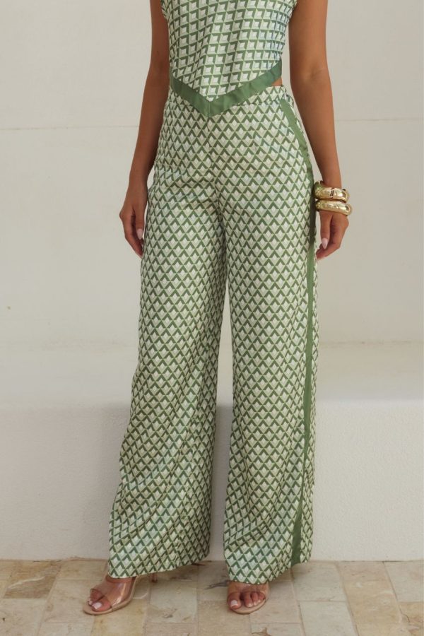 Milani Set by Seven Wonders